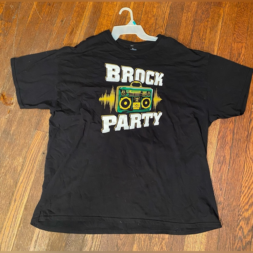 WWE Brock Party TShirt Pro Wrestling Lesnar Size 2XL Men’s
